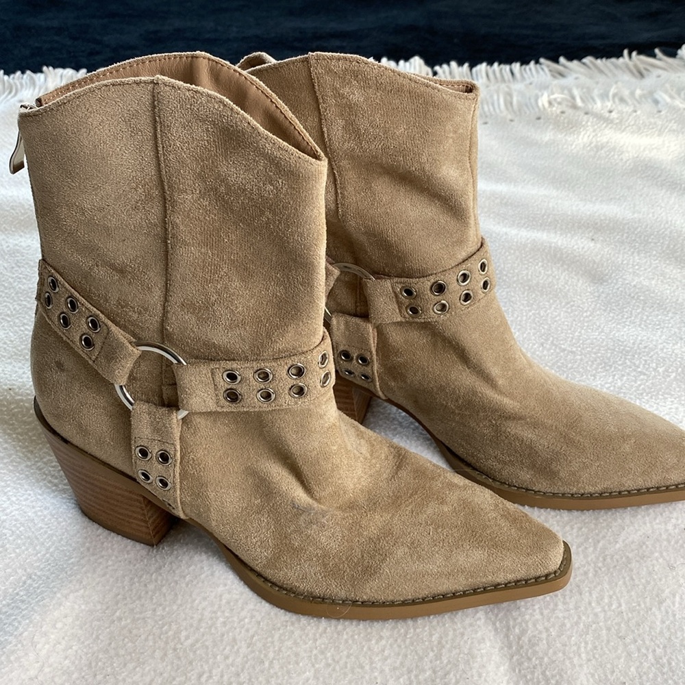 Billini Dillara Boot - Picture 5 of 8